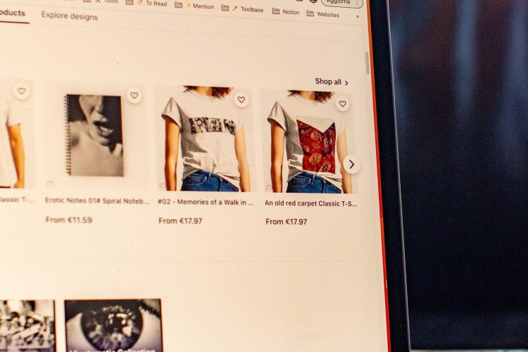 emiliano-vittoriosi-jovi7gRQjOs-unsplash