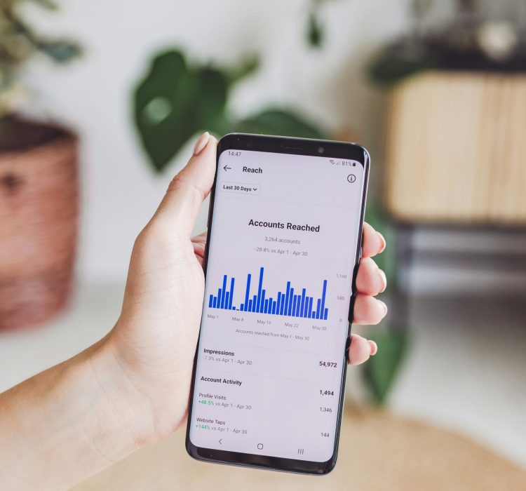 georgia-de-lotz-Ebb8fe-NZtM-unsplash